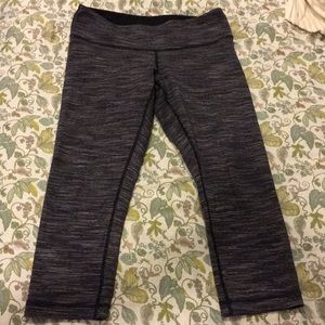 Lululemon Heathered Purple Capri Leggings Tights 8